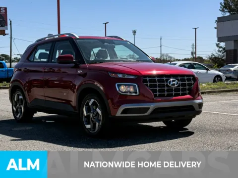 More photos of 2025 Hyundai Venue SEL at ALM Hyundai Athens, GA