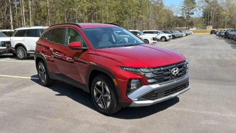 Another view of 2026 Hyundai Tucson SEL for sale in Athens, GA at ALM Hyundai Athens
