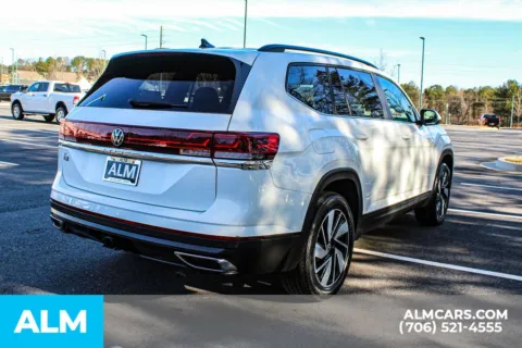 More photos of 2024 Volkswagen Atlas 2.0T SE w/Technology at ALM Hyundai Athens, GA