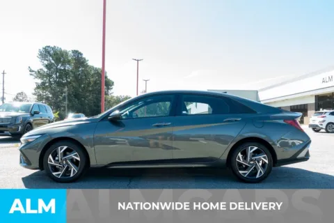 More photos of 2025 Hyundai Elantra SEL Sport at ALM Hyundai Athens, GA