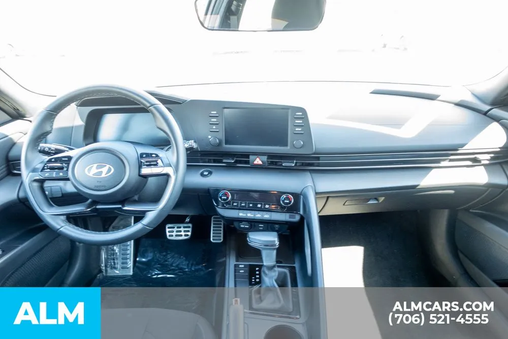 2025 Hyundai Elantra SEL - Photo 26