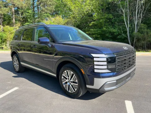 More photos of 2026 Hyundai Palisade Hybrid SEL at ALM Hyundai Athens, GA