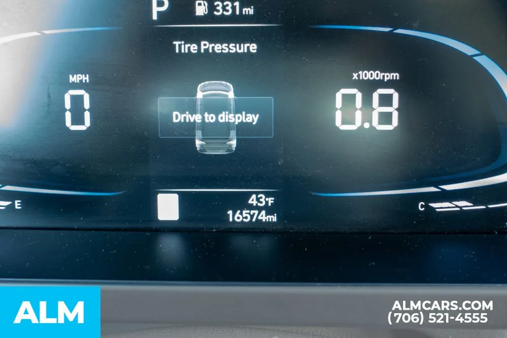 2025 Hyundai Elantra SEL - Photo 40