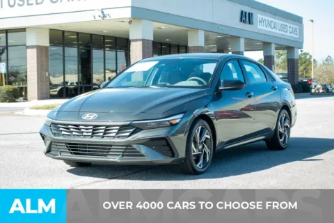 Photos of 2025 Hyundai Elantra SEL Sport for sale in Athens, GA at ALM Hyundai Athens