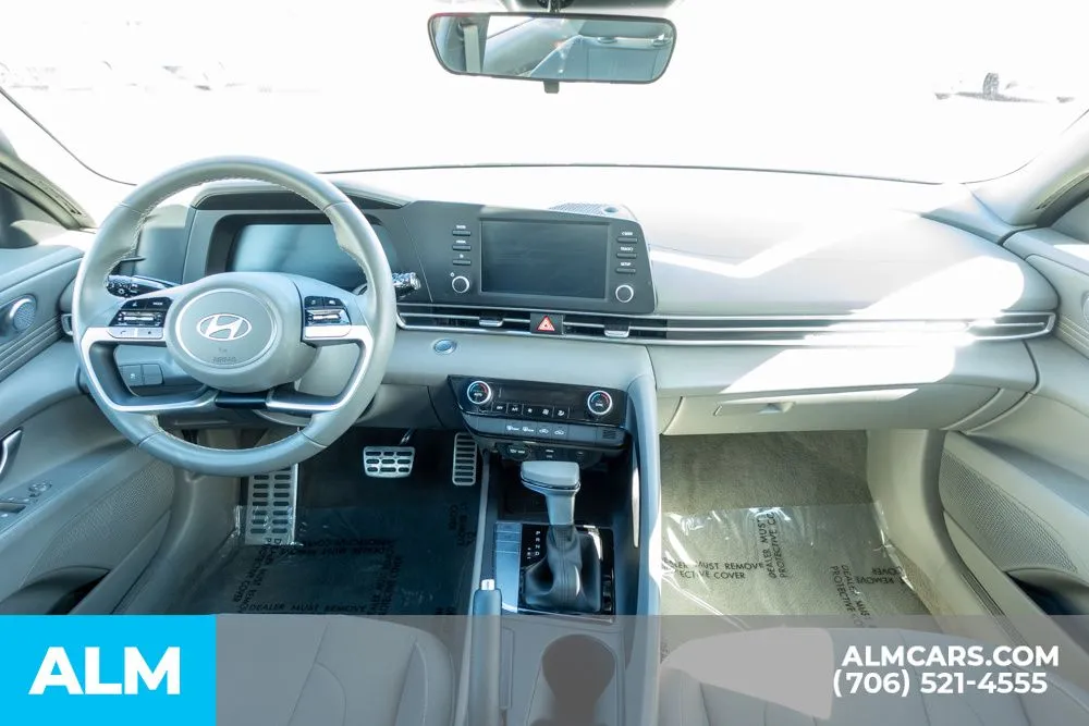 2025 Hyundai Elantra SEL - Photo 26