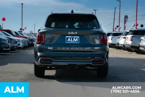 More photos of 2022 Kia Sorento S at ALM Hyundai Athens, GA