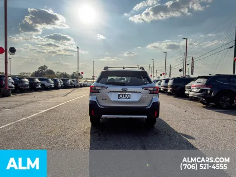 More photos of 2020 Subaru Outback Limited at ALM Hyundai Athens, GA