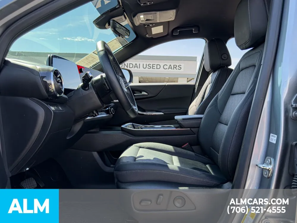 2025 Chevrolet Equinox LT - Photo 9