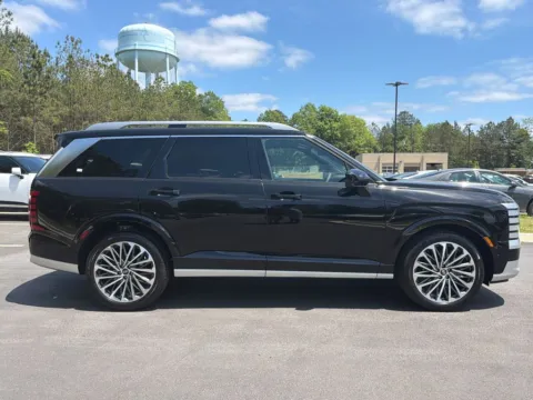 More photos of 2026 Hyundai Palisade Calligraphy at ALM Hyundai Athens, GA