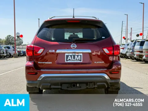 More photos of 2017 Nissan Pathfinder Platinum at ALM Hyundai Athens, GA
