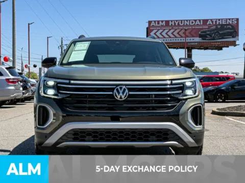 Another view of 2024 Volkswagen Atlas 2.0T Peak Edition SE w/Technology for sale in Athens, GA at ALM Hyundai Athens