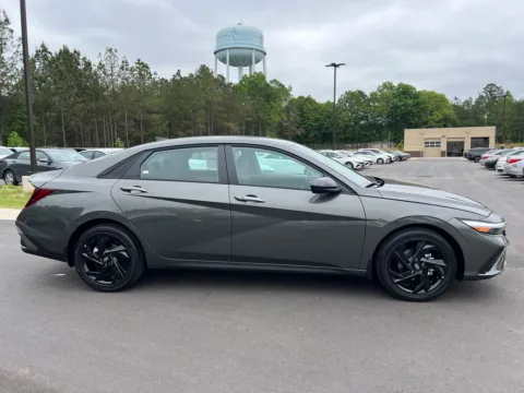 More photos of 2026 Hyundai Elantra SEL Sport at ALM Hyundai Athens, GA