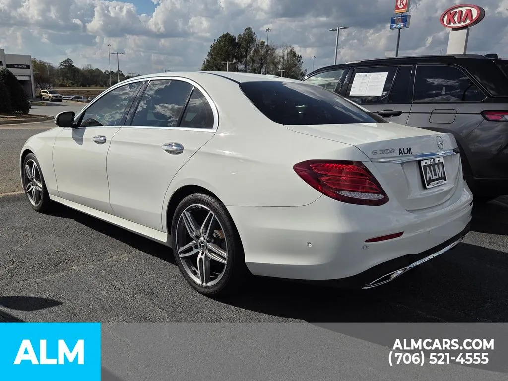2019 Mercedes-Benz E-Class E300 - Photo 8