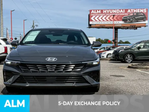 Another view of 2024 Hyundai Elantra SEL for sale in Athens, GA at ALM Hyundai Athens