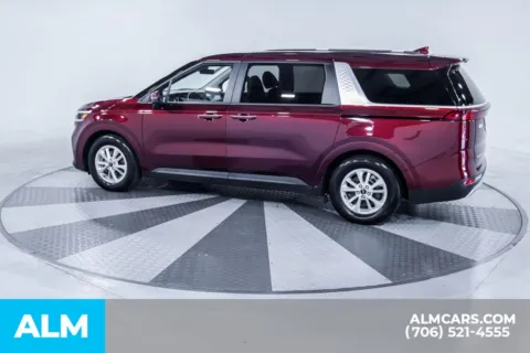 More photos of 2024 Kia Carnival LX at ALM Hyundai Athens, GA