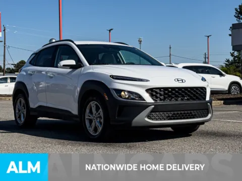 More photos of 2023 Hyundai Kona SEL at ALM Hyundai Athens, GA