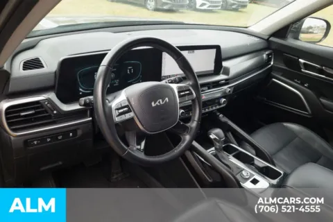 More photos of 2025 Kia Telluride S at ALM Hyundai Athens, GA