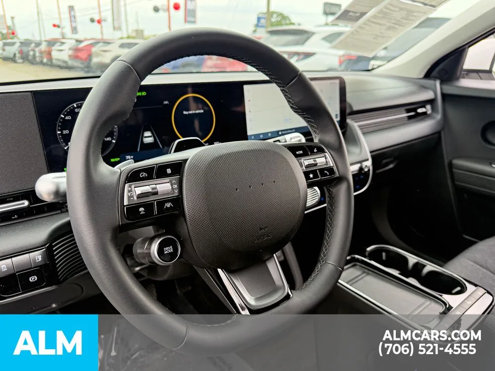 2025 Hyundai IONIQ 5 SE - Photo 21