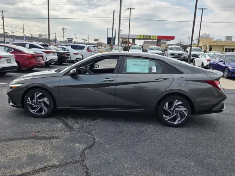 More photos of 2025 Hyundai Elantra SEL Sport at ALM Hyundai Athens, GA