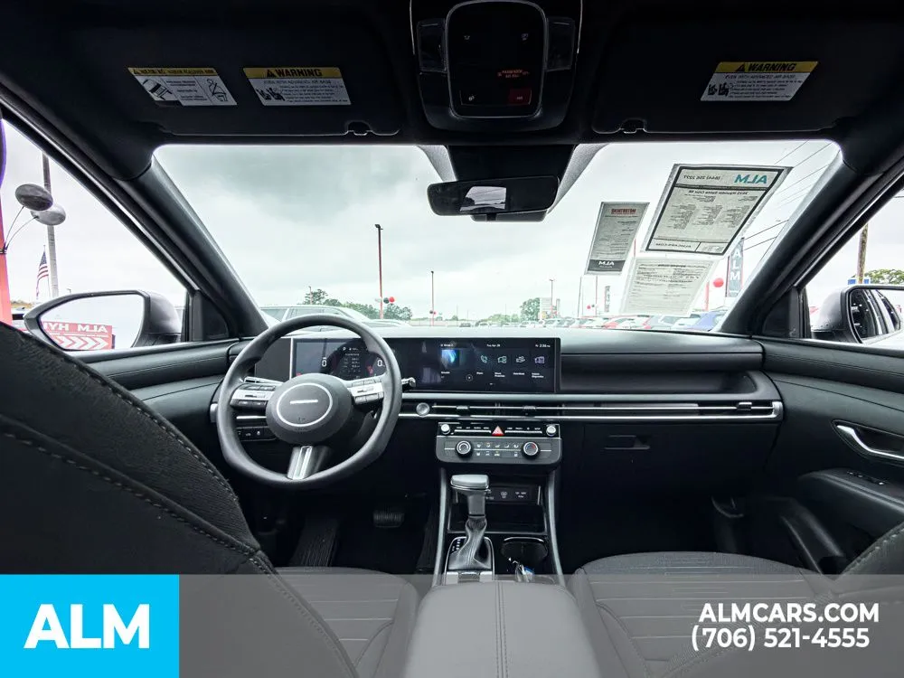 2025 Hyundai Santa Cruz SE - Photo 20