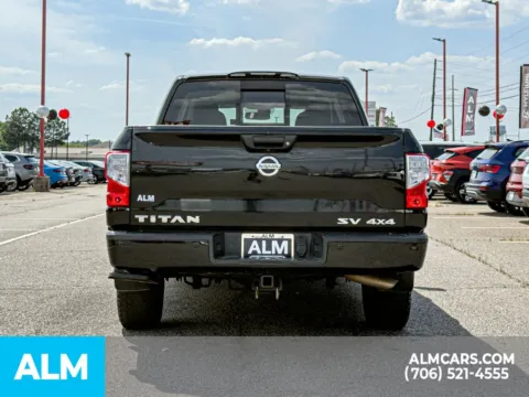 More photos of 2018 Nissan Titan SV at ALM Hyundai Athens, GA