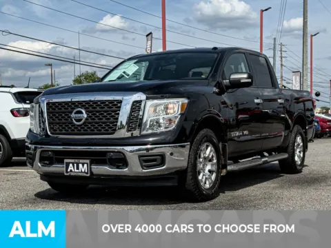 Photos of 2018 Nissan Titan SV for sale in Athens, GA at ALM Hyundai Athens