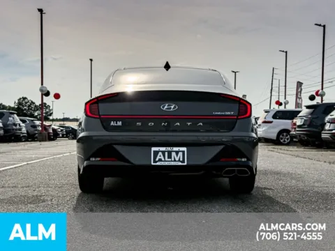 More photos of 2021 Hyundai Sonata Limited at ALM Hyundai Athens, GA
