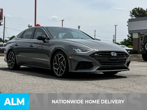 More photos of 2022 Hyundai Sonata N Line at ALM Hyundai Athens, GA