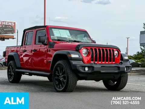 More photos of 2020 Jeep Gladiator Sport at ALM Hyundai Athens, GA