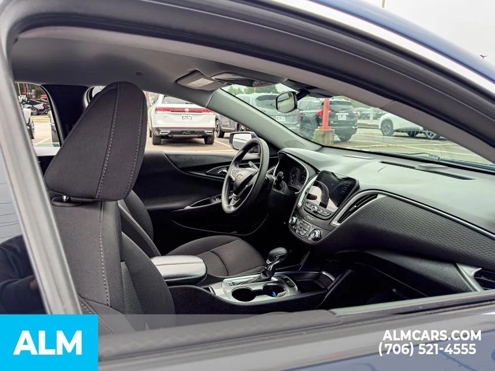 2023 Chevrolet Malibu 1LT - Photo 17