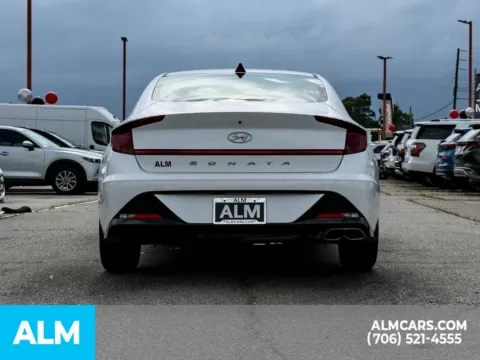 More photos of 2023 Hyundai Sonata SEL at ALM Hyundai Athens, GA