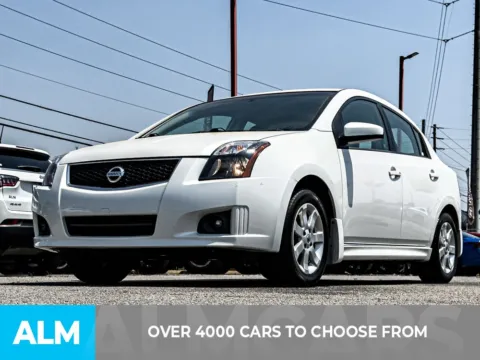 Photos of 2011 Nissan Sentra 2.0 SR for sale in Athens, GA at ALM Hyundai Athens