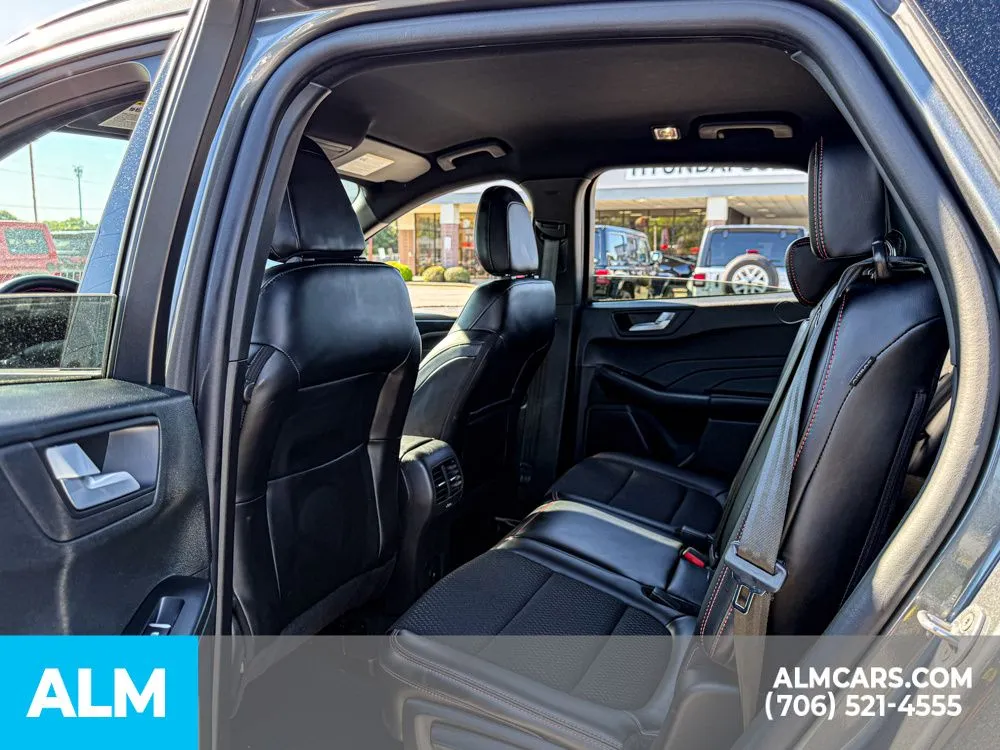 2026 Ford Escape ST-Line - Photo 12