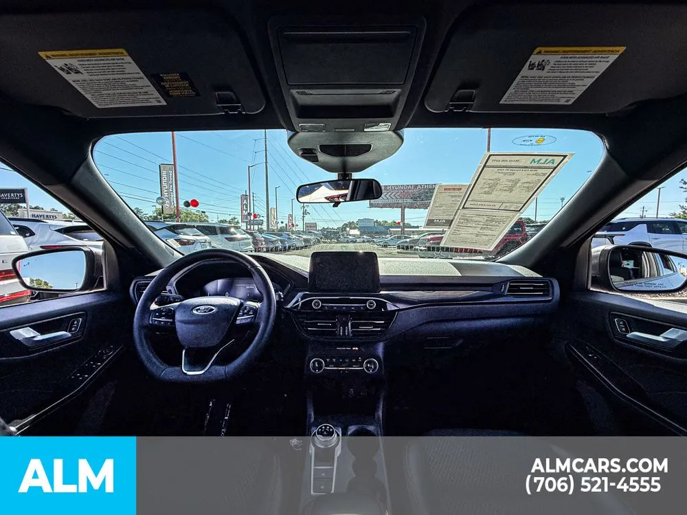 2026 Ford Escape ST-Line - Photo 18