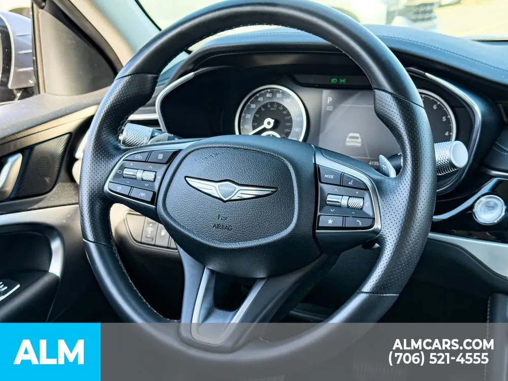 2025 GENESIS G70 Standard - Photo 18