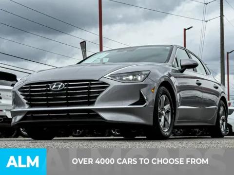Photos of 2023 Hyundai Sonata SE for sale in Athens, GA at ALM Hyundai Athens