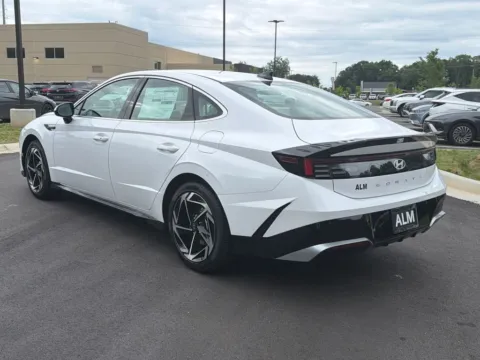 More photos of 2026 Hyundai Sonata SEL Sport at ALM Hyundai Athens, GA