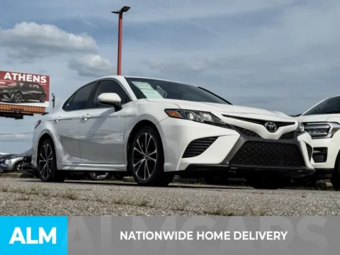 More photos of 2020 Toyota Camry SE at ALM Hyundai Athens, GA