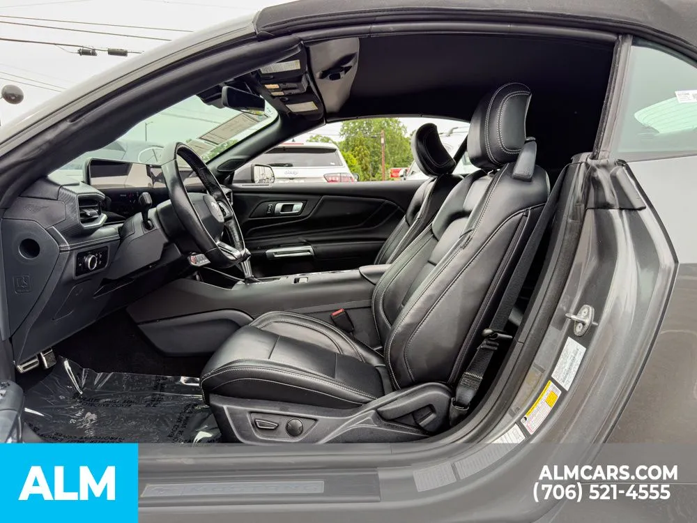2025 Ford Mustang EcoBoost Premium - Photo 18