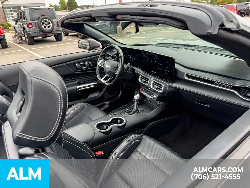 2025 Ford Mustang EcoBoost Premium - Photo 28