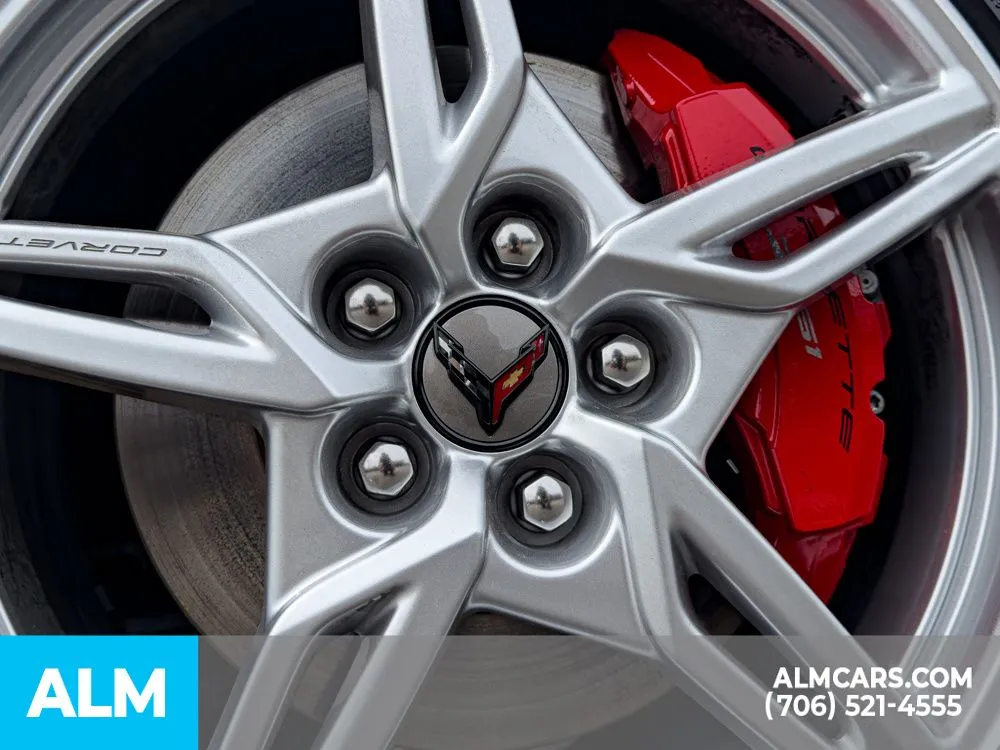 2024 Chevrolet Corvette 2LT - Photo 17