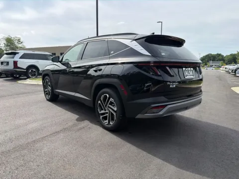 More photos of 2026 Hyundai Tucson Limited at ALM Hyundai Athens, GA