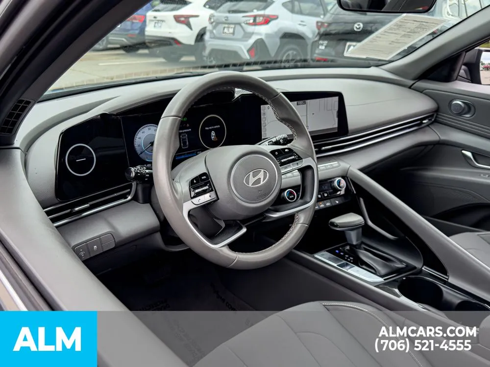 2025 Hyundai Elantra SEL - Photo 8