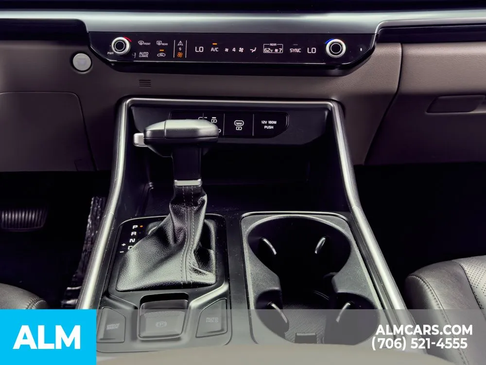 2025 Kia Carnival LXS - Photo 28