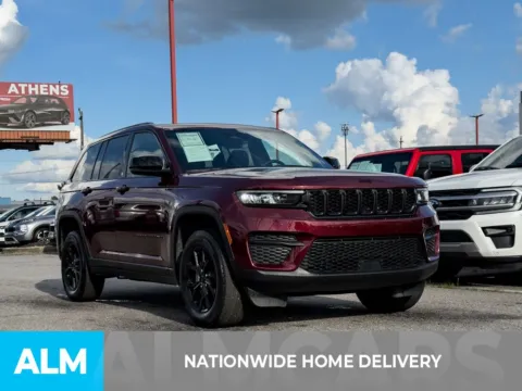 More photos of 2025 Jeep Grand Cherokee Altitude at ALM Hyundai Athens, GA