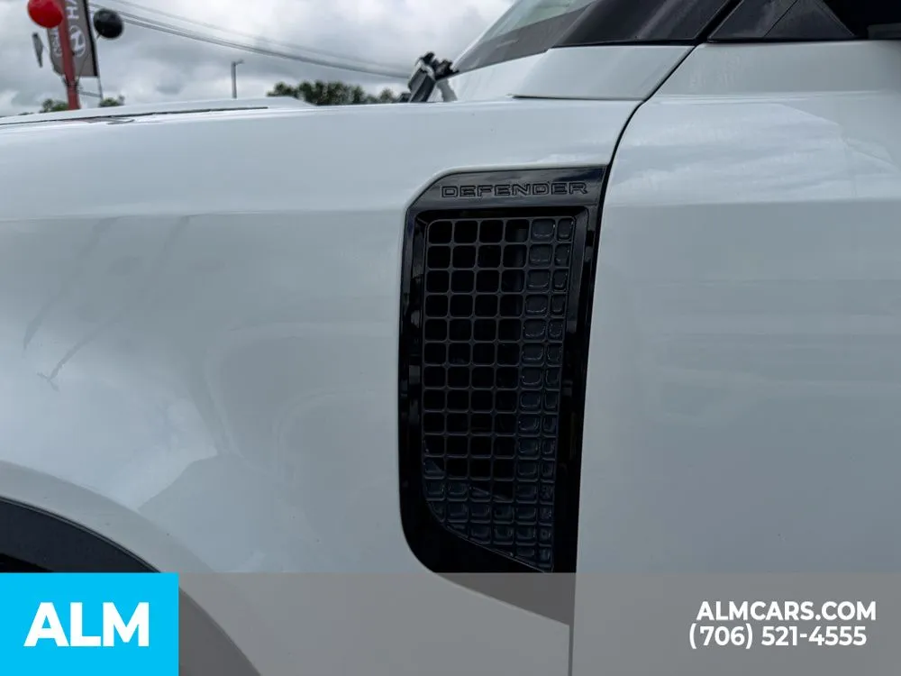 2020 Land Rover Defender S - Photo 15