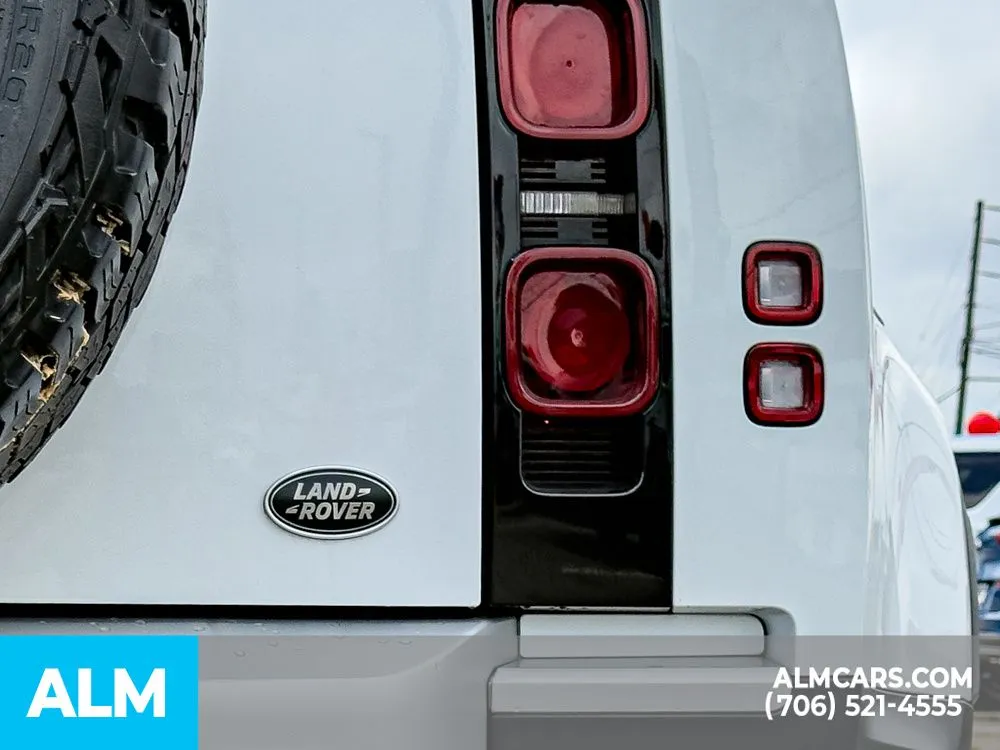 2020 Land Rover Defender S - Photo 8