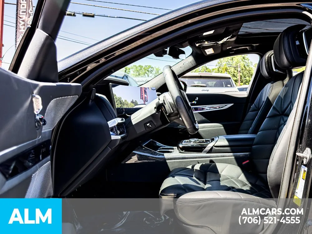 2023 BMW 7 Series 740i - Photo 14
