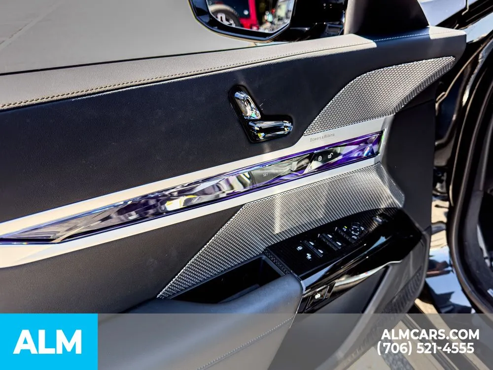 2023 BMW 7 Series 740i - Photo 11