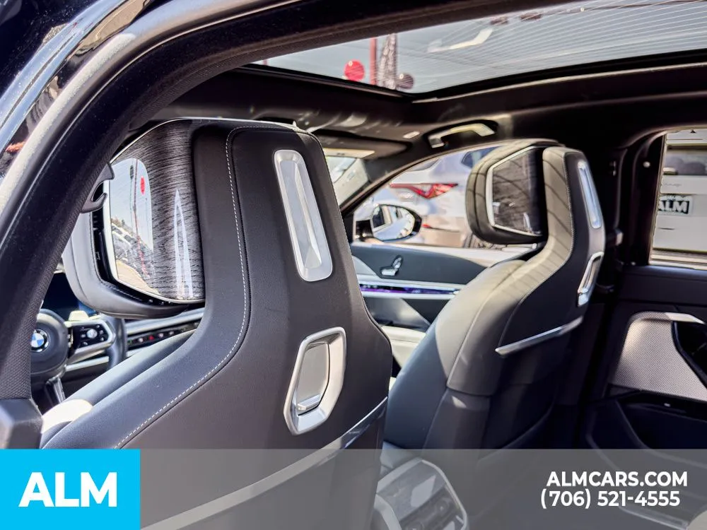 2023 BMW 7 Series 740i - Photo 18